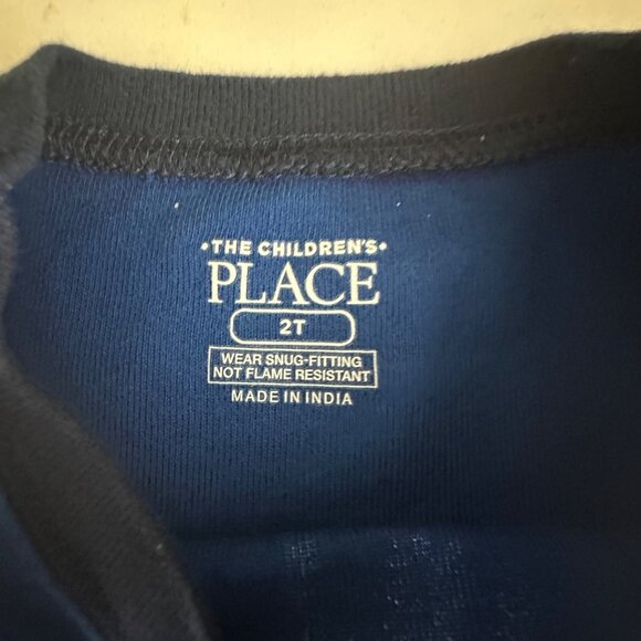 Sharp Looking Dude Shark Graphic Toddler T-Shirt By The Childrens Place 2T Cotto - Picture 4 of 5